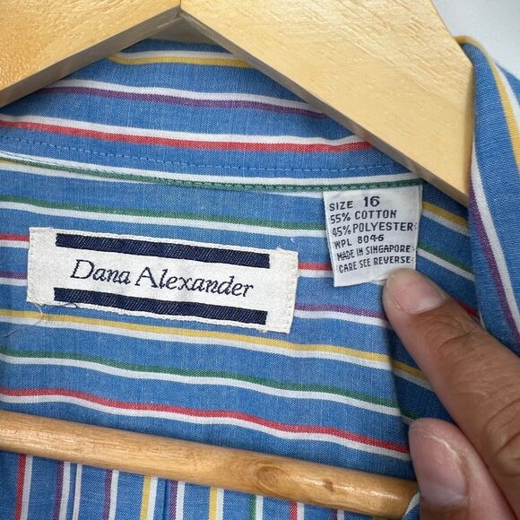 Vtg. Dana Alexander Button up Blouse Women's 16 Stripped Blue Short Sleeve - Picture 3 of 7
